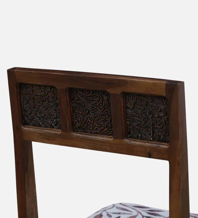 Aakrit Sheesham Wood 6 Seater Dining Set In Provincial Teak Finish With Bench.jpg12.webp